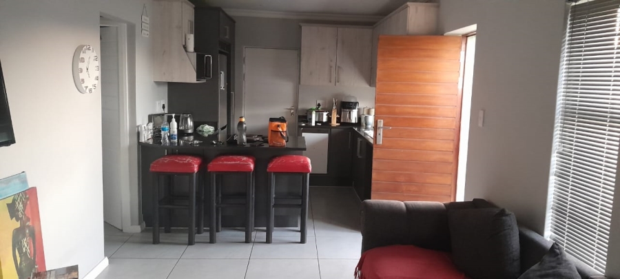 To Let 3 Bedroom Property for Rent in Fairview Eastern Cape